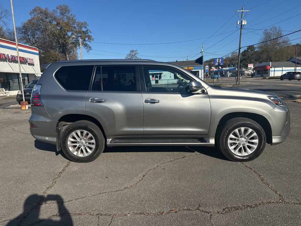 Used 2021 Lexus GX 460 Premium w/ Premium Package image 5