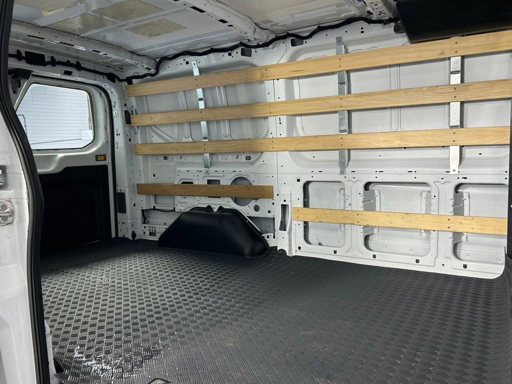 Used 2024 Ford Transit 250 Low Roof w/ Exterior Upgrade Package RWD image 12