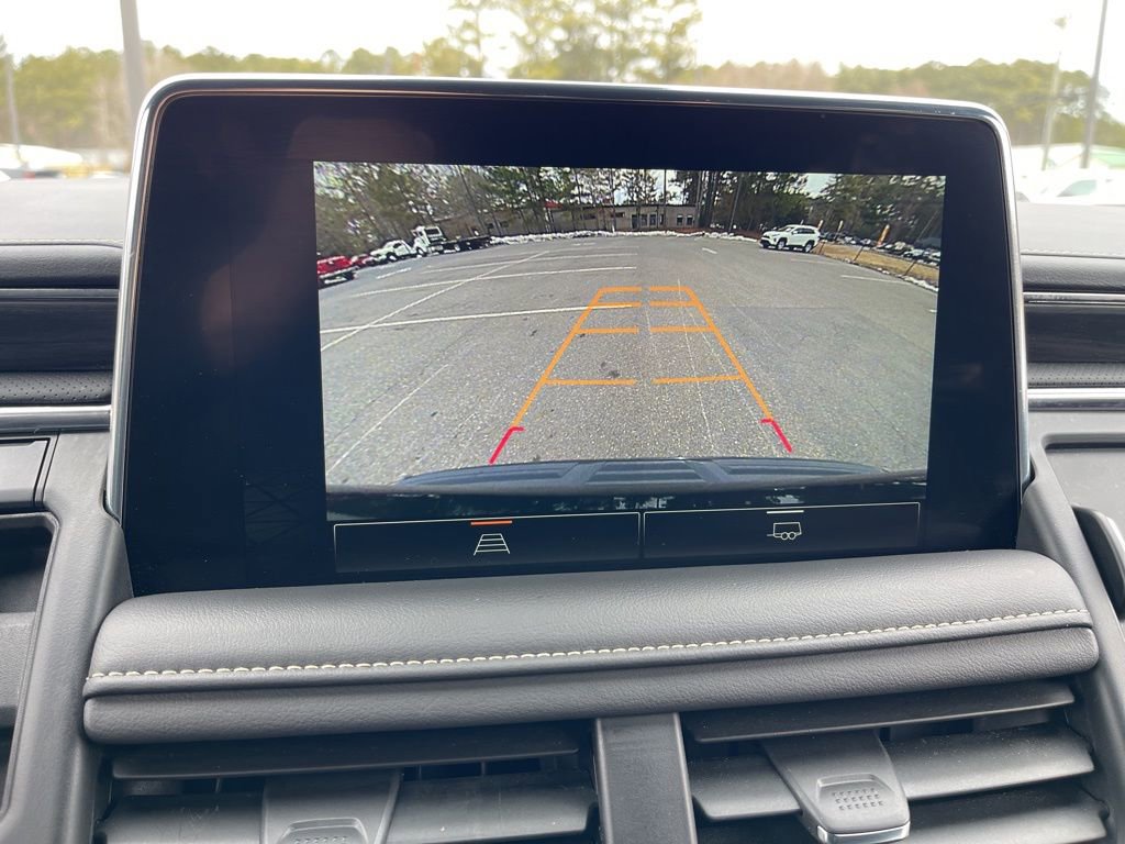 Used 2024 GMC Yukon SLT image 11