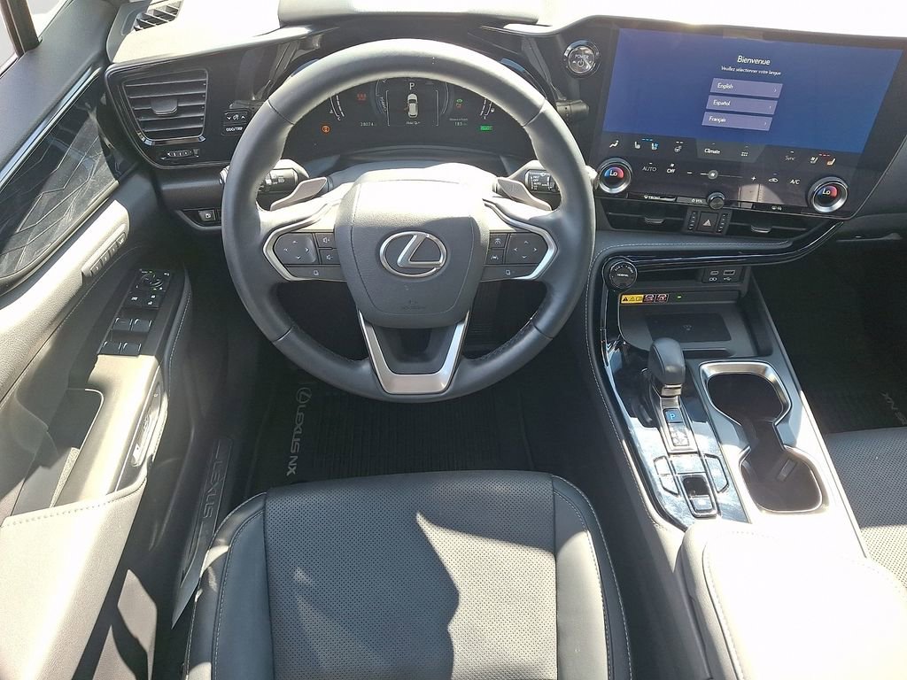 Used 2024 Lexus NX 350h AWD image 12