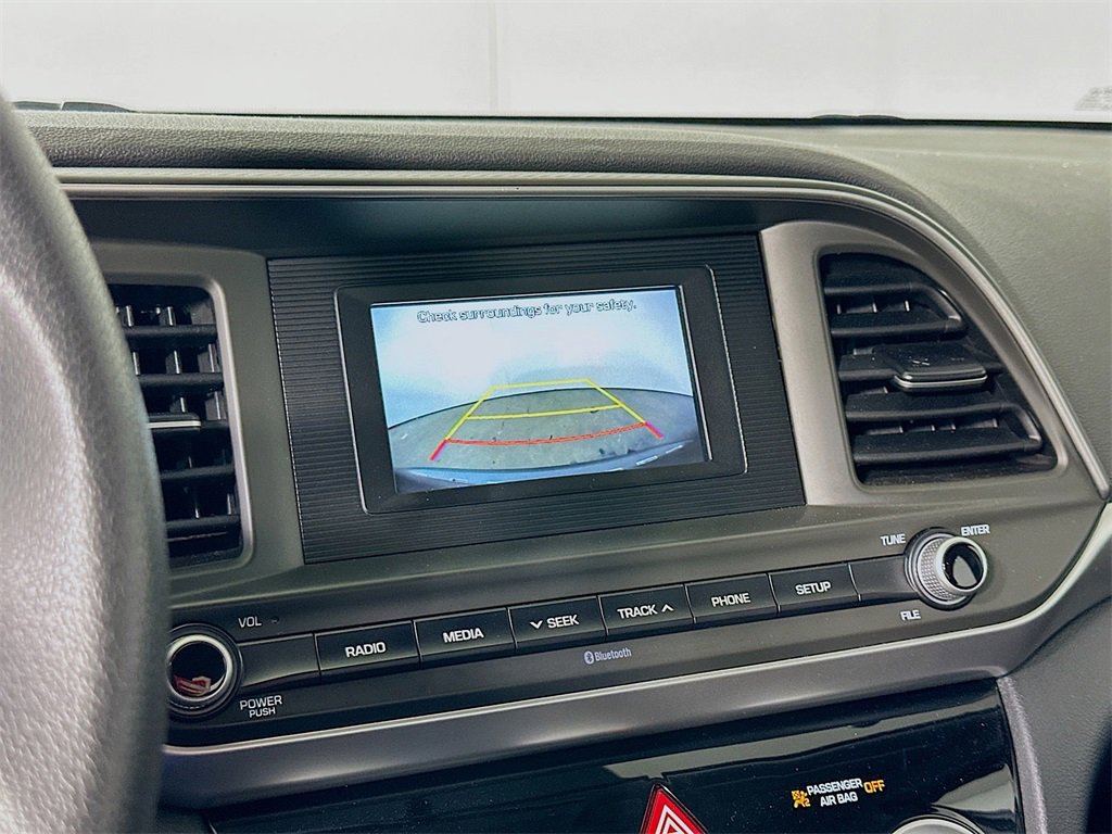 Used 2019 Hyundai Elantra SE w/ Cargo Package image 10