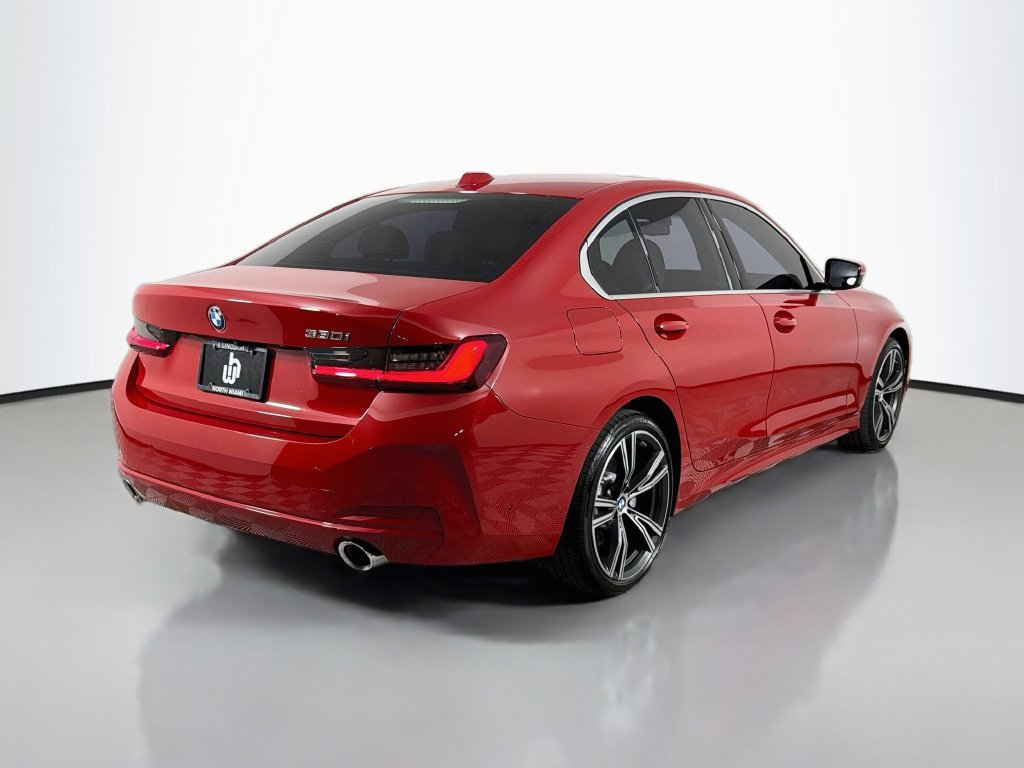 Used 2024 BMW 330i Sedan RWD image 5