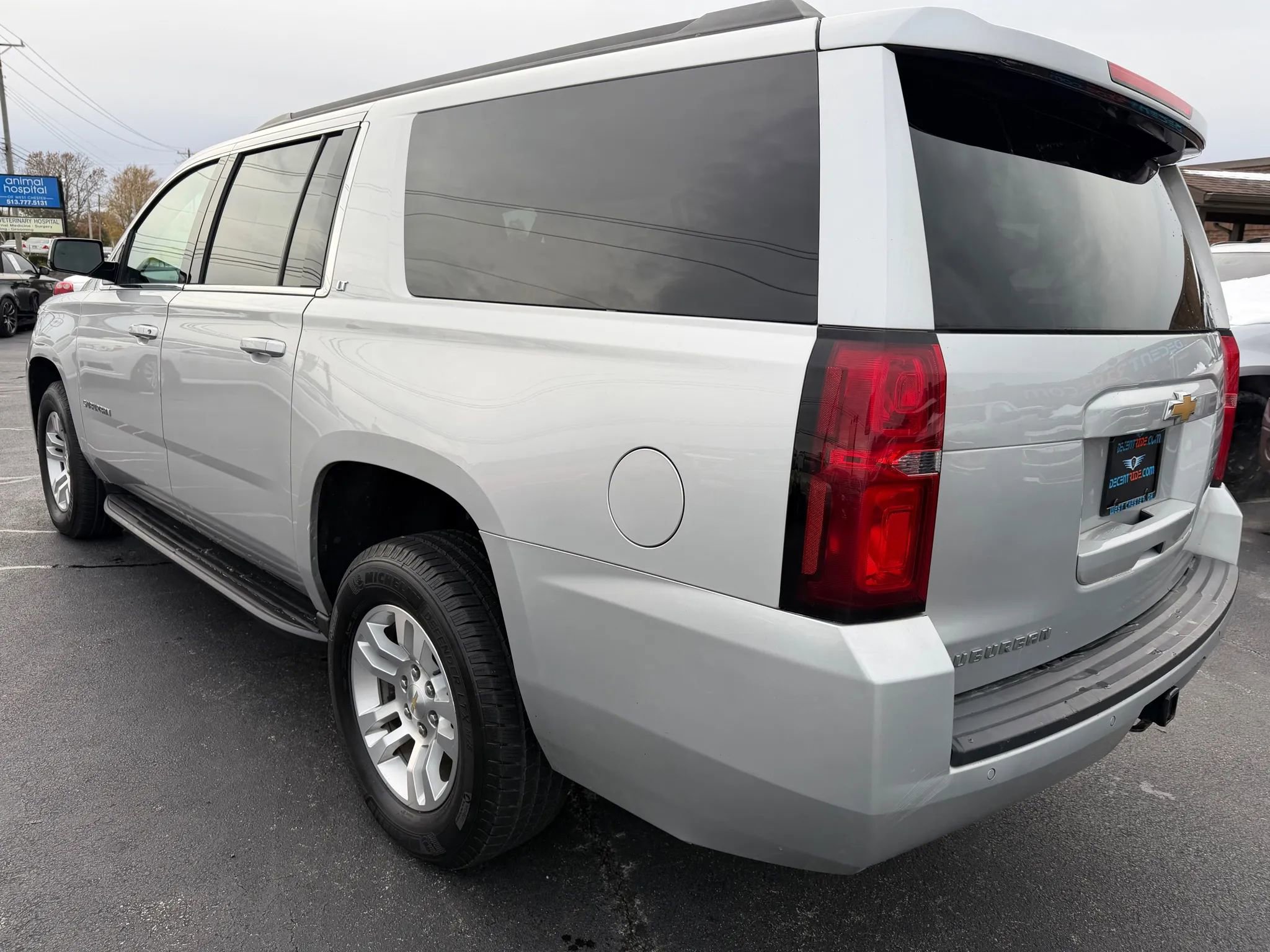 Used 2019 Chevrolet Suburban LT AWD/4WD image 62