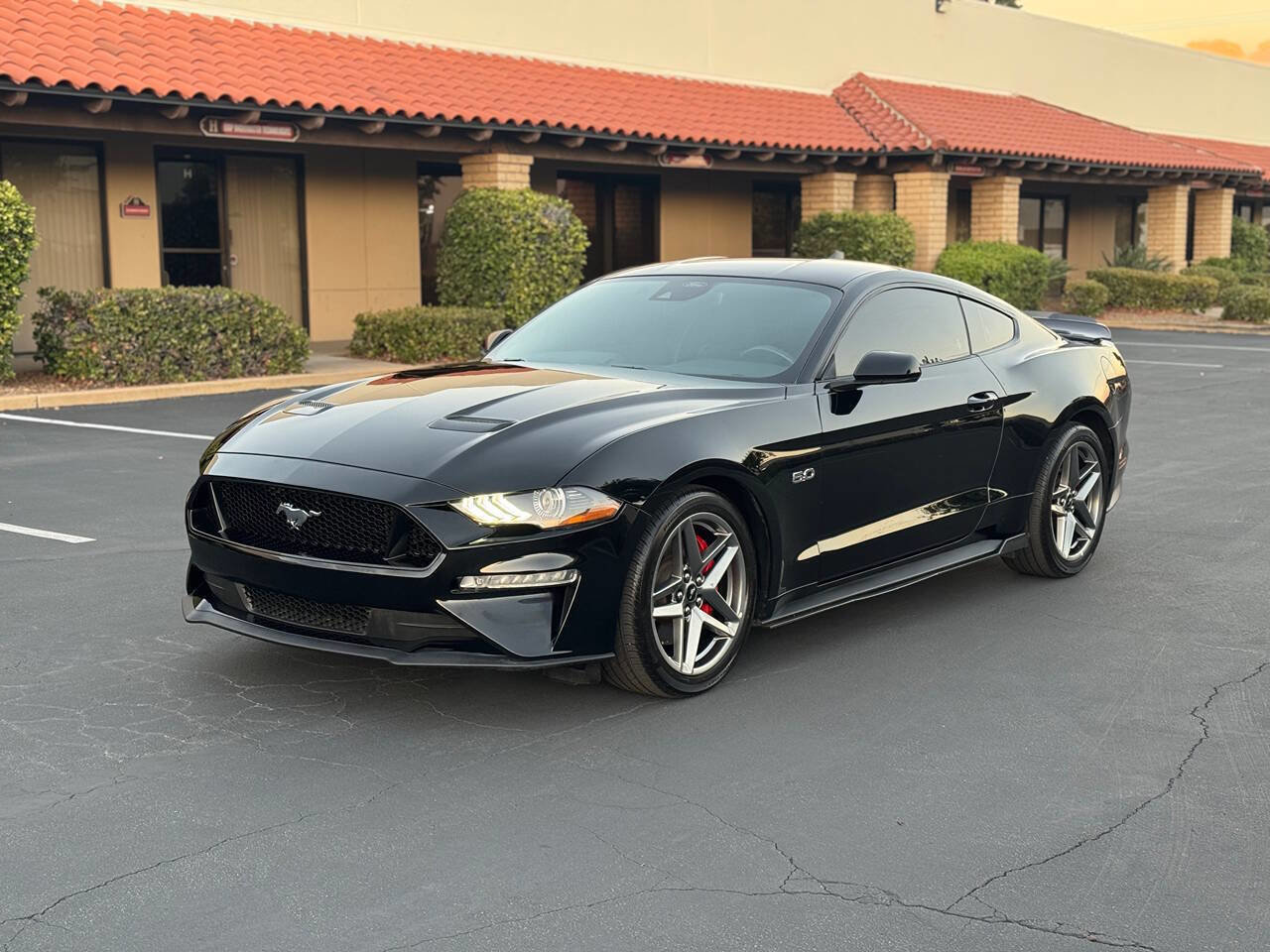 Used 2023 Ford Mustang GT image 1