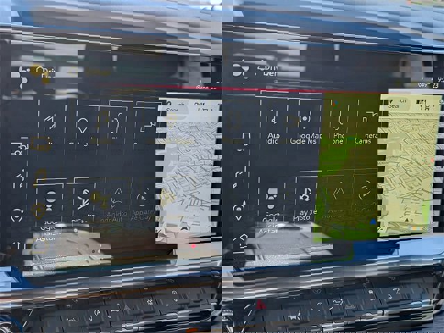 Used 2025 GMC Sierra 1500 SLT image 21