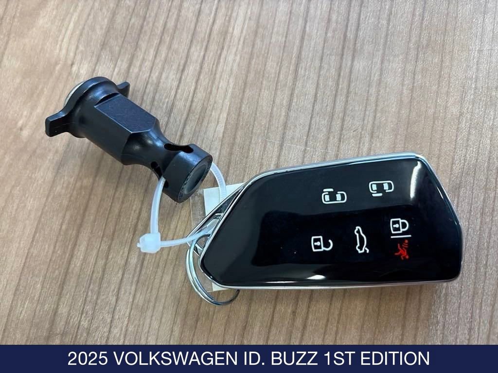 New 2025 Volkswagen ID. Buzz 1st Edition image 27