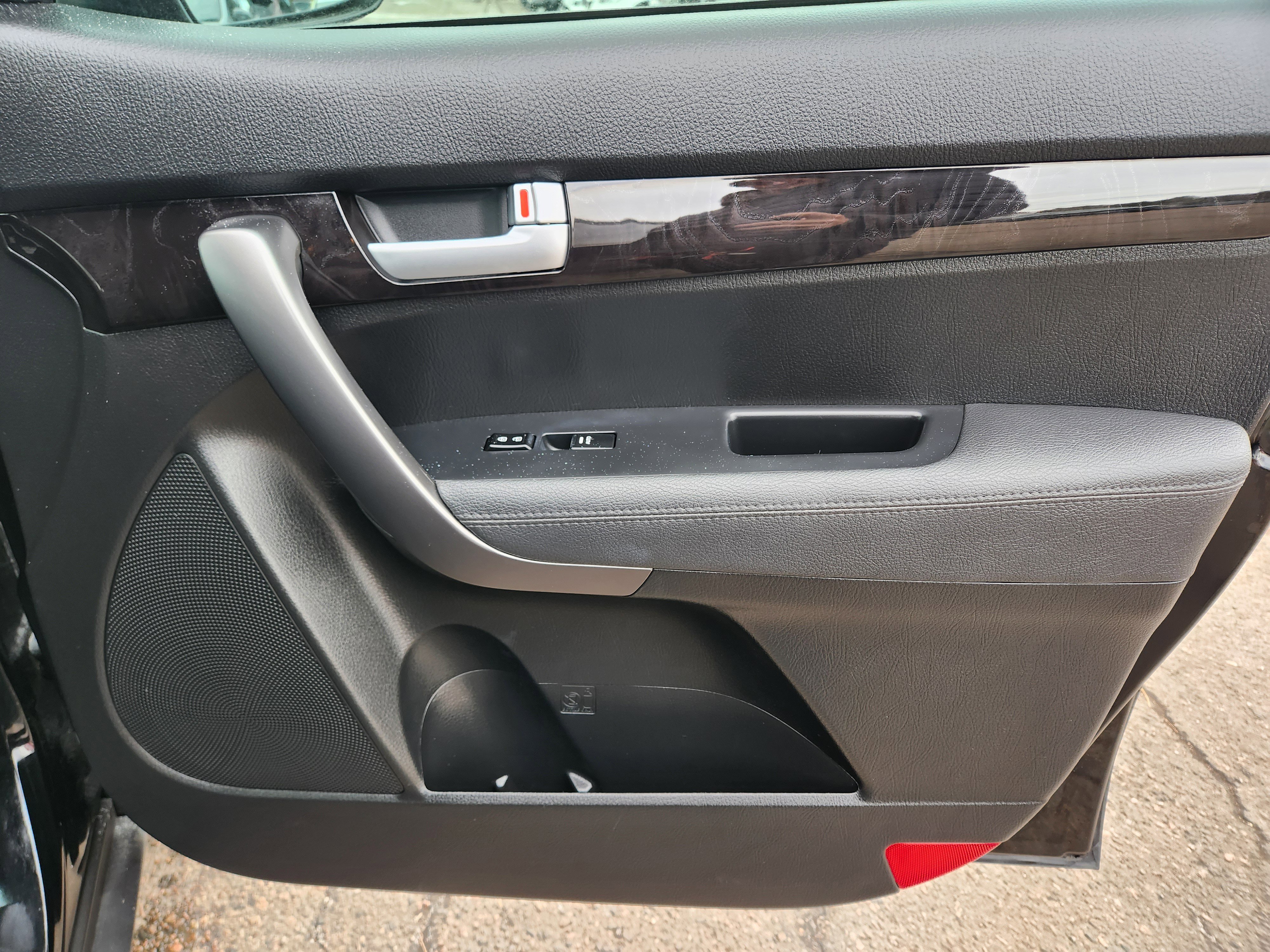 Used 2015 Kia Sorento EX image 14