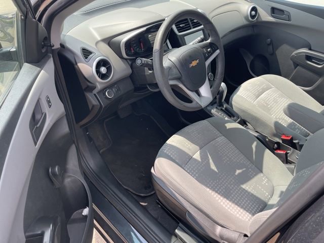 Used 2017 Chevrolet Sonic LS FWD image 7