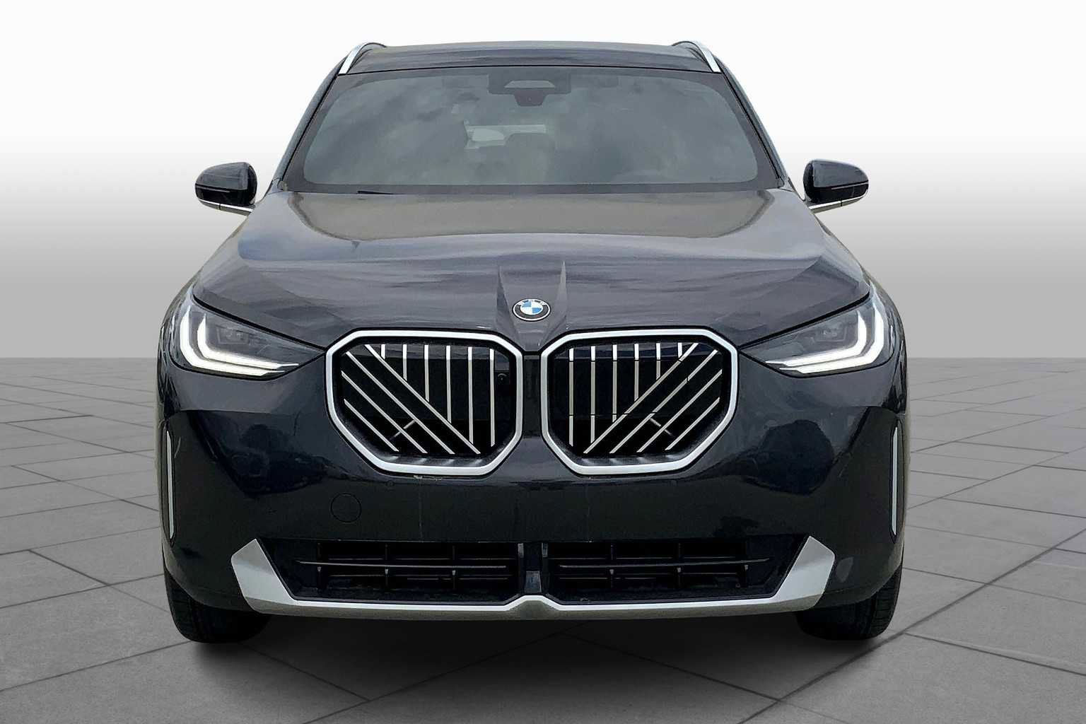 New 2025 BMW X3 xDrive30i w/ Premium Package image 3