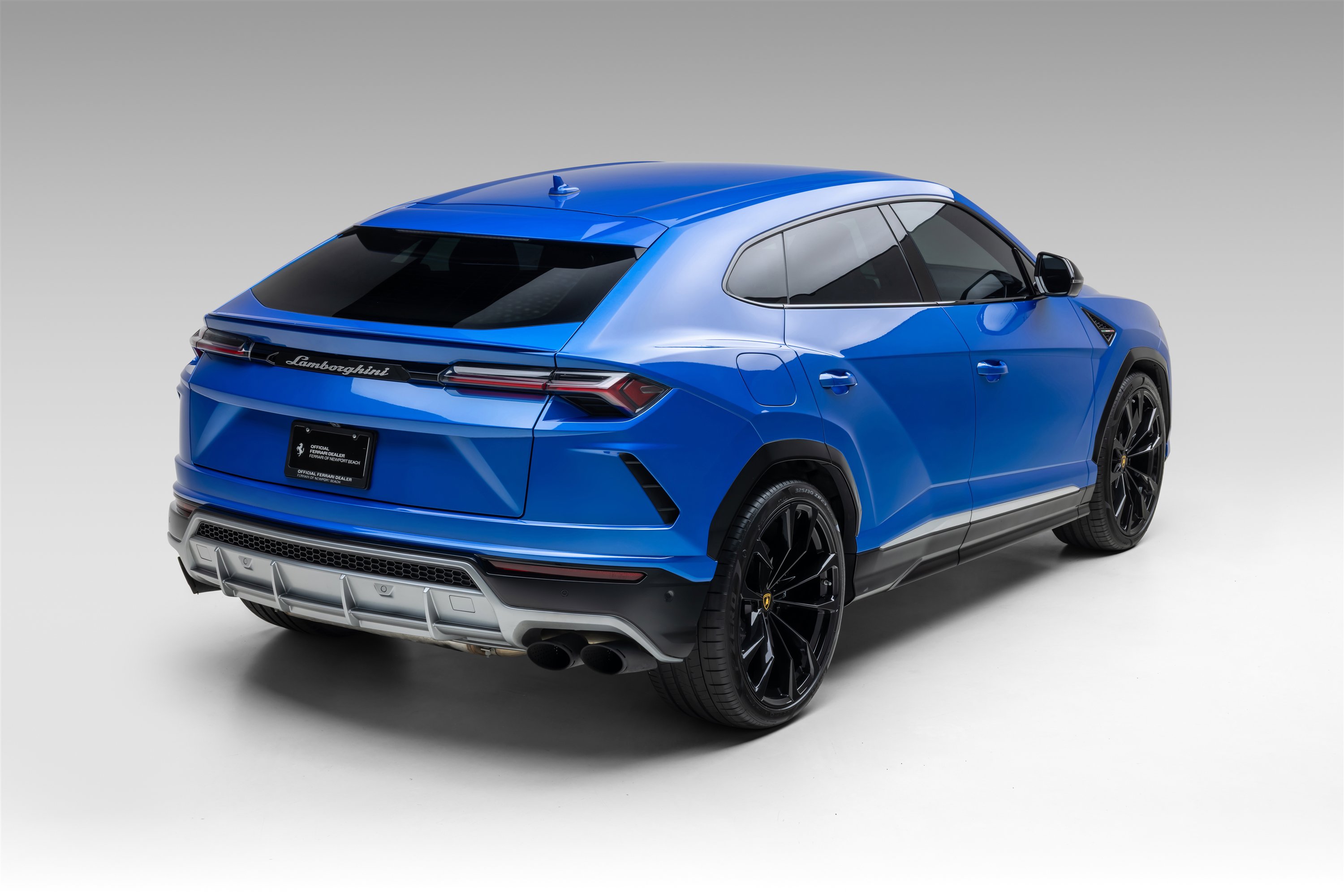 Used 2019 Lamborghini Urus image 10