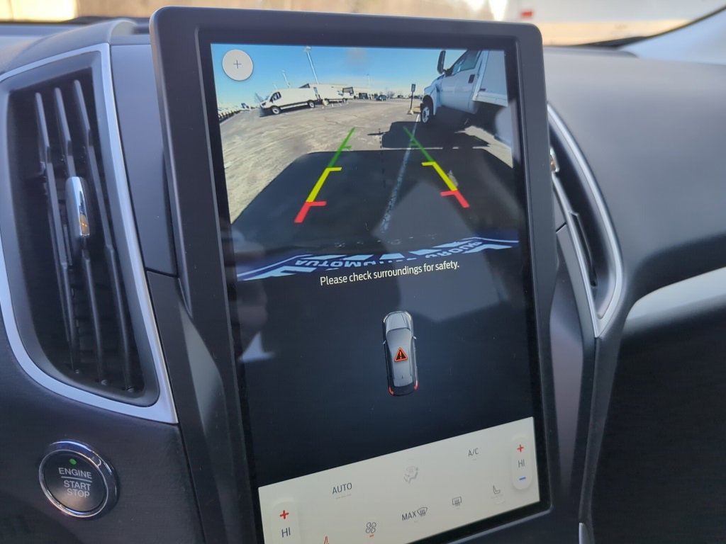 Certified 2024 Ford Edge SEL image 23