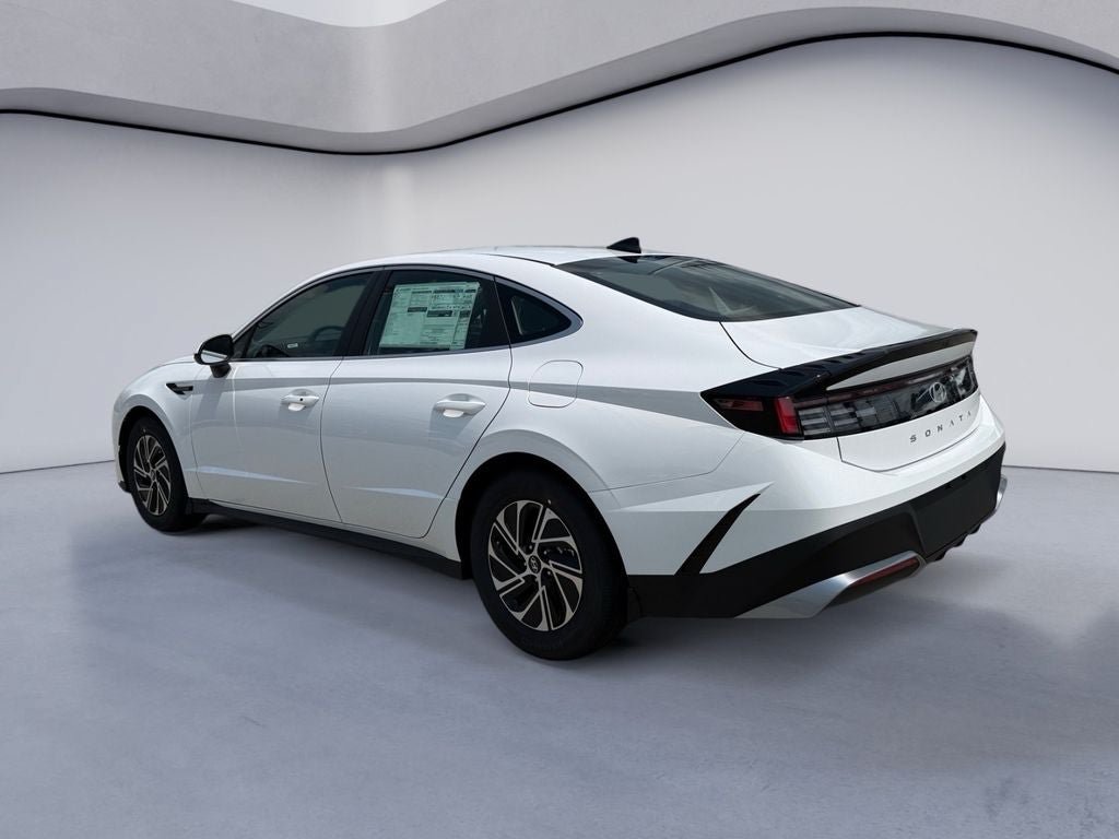 New 2026 Hyundai Sonata Blue FWD image 3