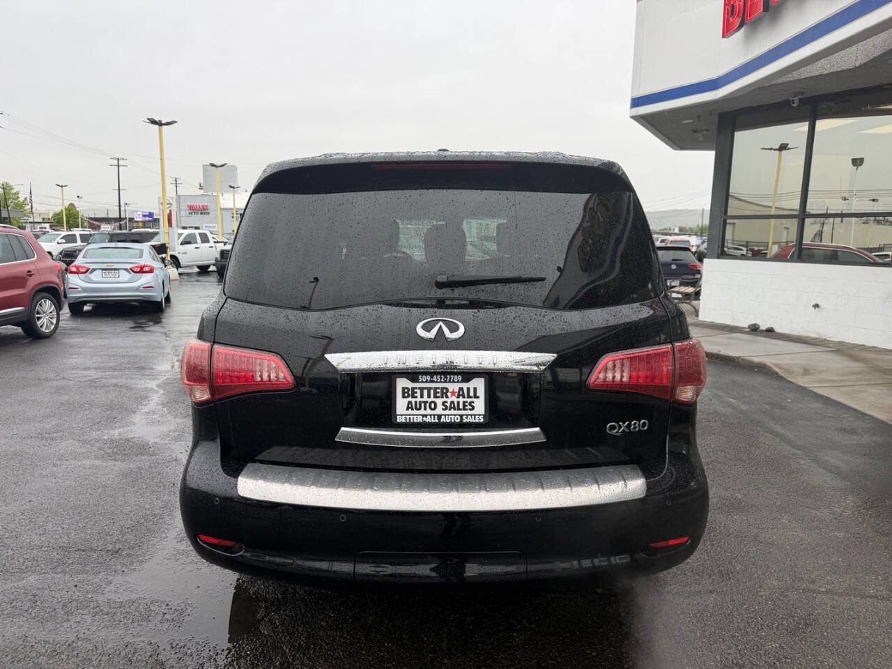 Used 2017 INFINITI QX80 4WD w/ Deluxe Technology Package image 6