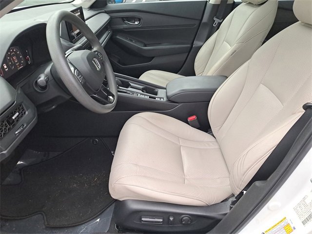 Certified 2023 Honda Accord EX image 17