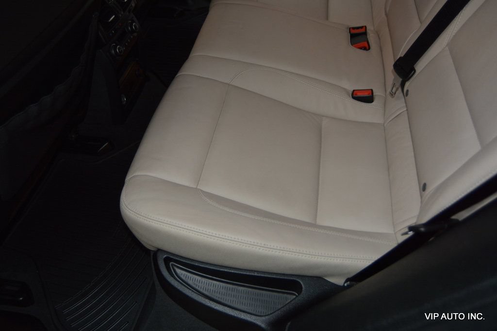 Used 2012 BMW X6 xDrive35i AWD/4WD image 24