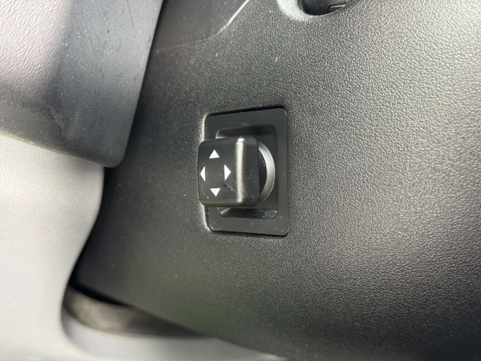 Used 2024 Kia EV9 Land image 20