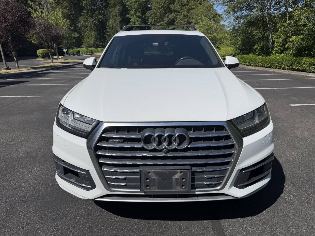 Used 2017 Audi Q7 3.0T Prestige AWD/4WD image 2