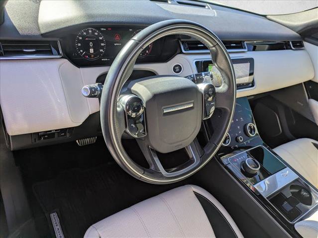 Used 2020 Land Rover Range Rover Velar R-Dynamic S image 10