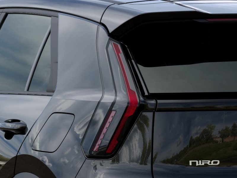 New 2027 Kia Niro LX FWD image 11