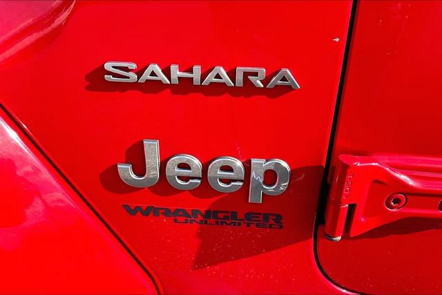 Used 2021 Jeep Wrangler Unlimited Sahara AWD/4WD image 24