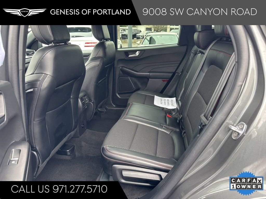 Used 2025 Ford Escape ST-Line image 33