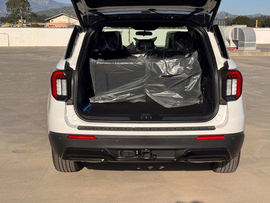 New 2026 Ford Explorer ST-Line image 13