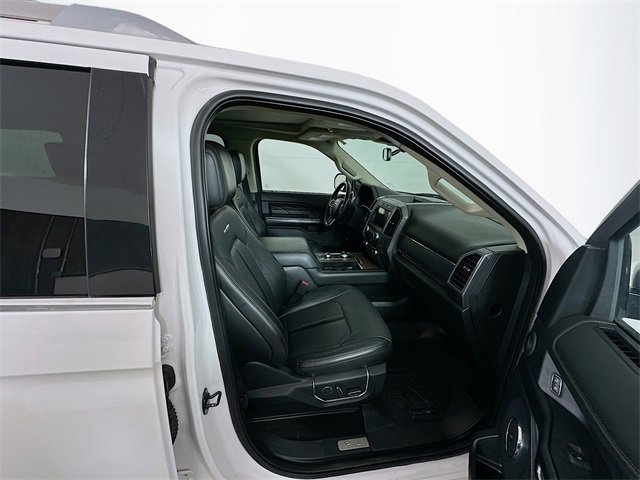Used 2019 Ford Expedition Platinum image 30