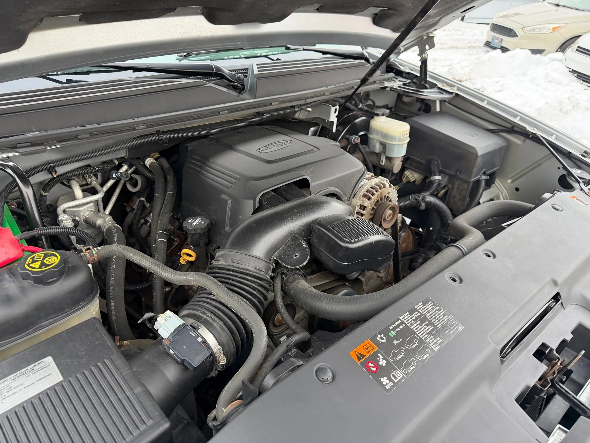 Used 2012 Cadillac Escalade Luxury image 46