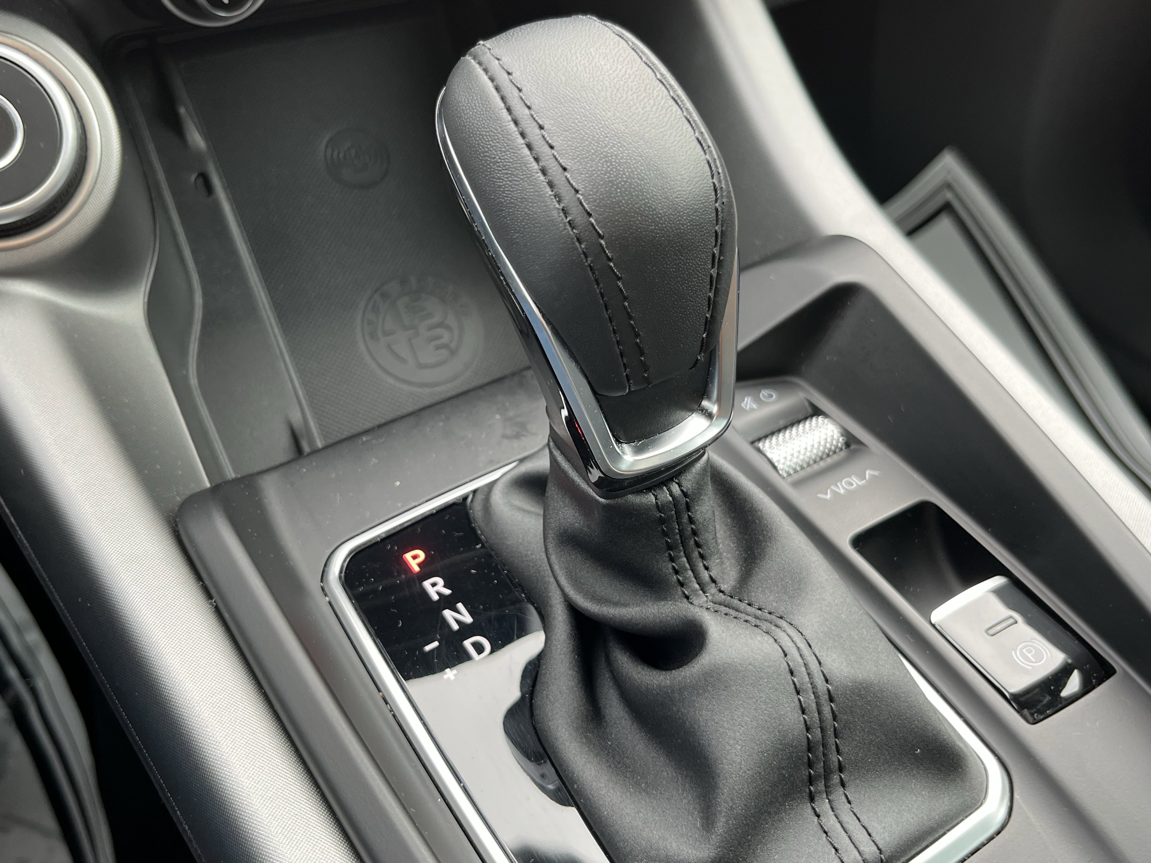 Used 2024 Alfa Romeo Tonale Ti image 29