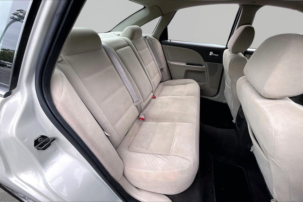 Used 2008 Ford Taurus SEL FWD image 27