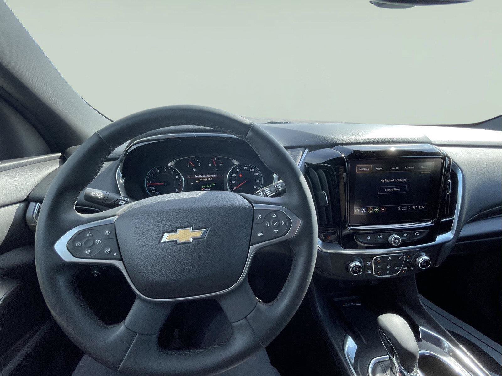 Used 2023 Chevrolet Traverse LT AWD/4WD image 27