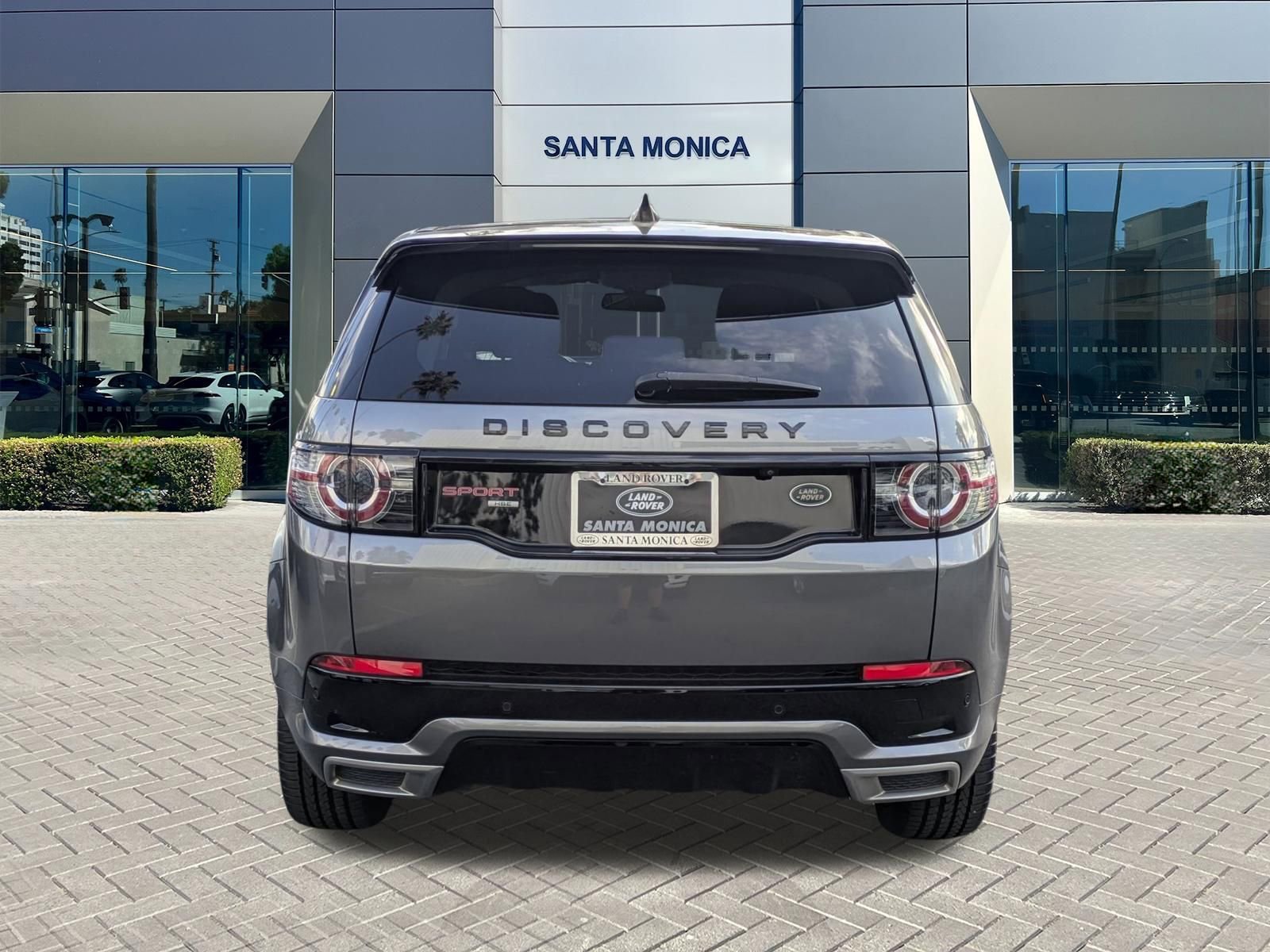 Used 2018 Land Rover Discovery Sport HSE image 6