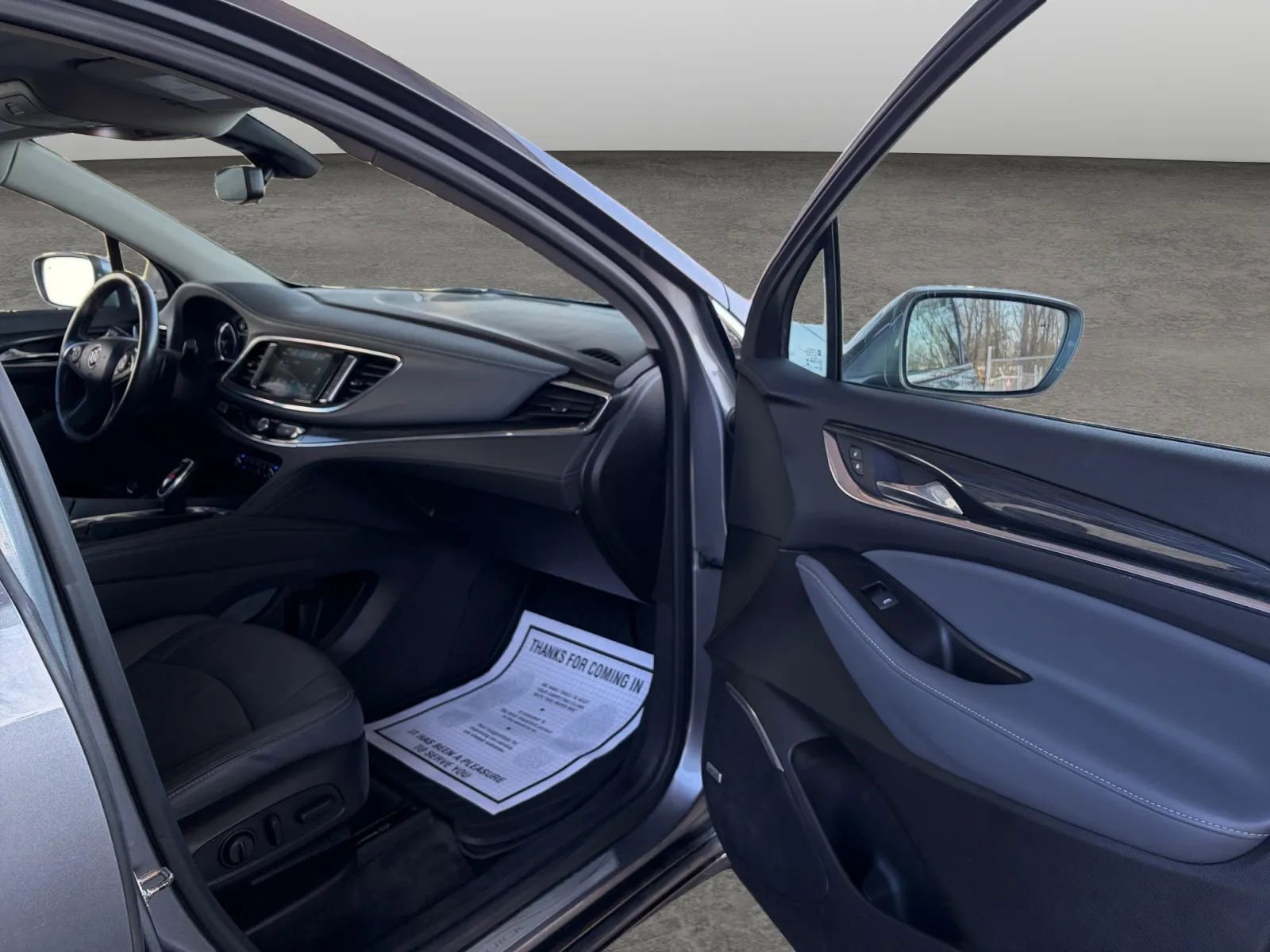 Used 2019 Buick Enclave Premium image 19