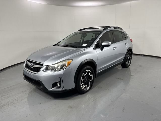 Used 2016 Subaru Crosstrek 2.0i Premium w/ Moonroof Package image 2