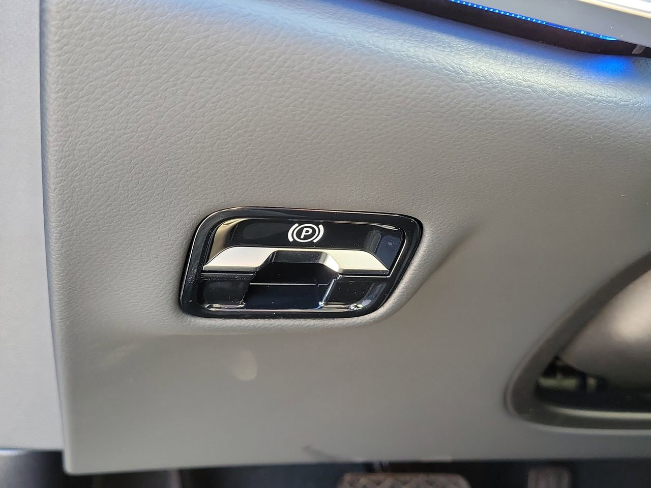 New 2026 Mercedes-Benz E 350 Sedan image 28