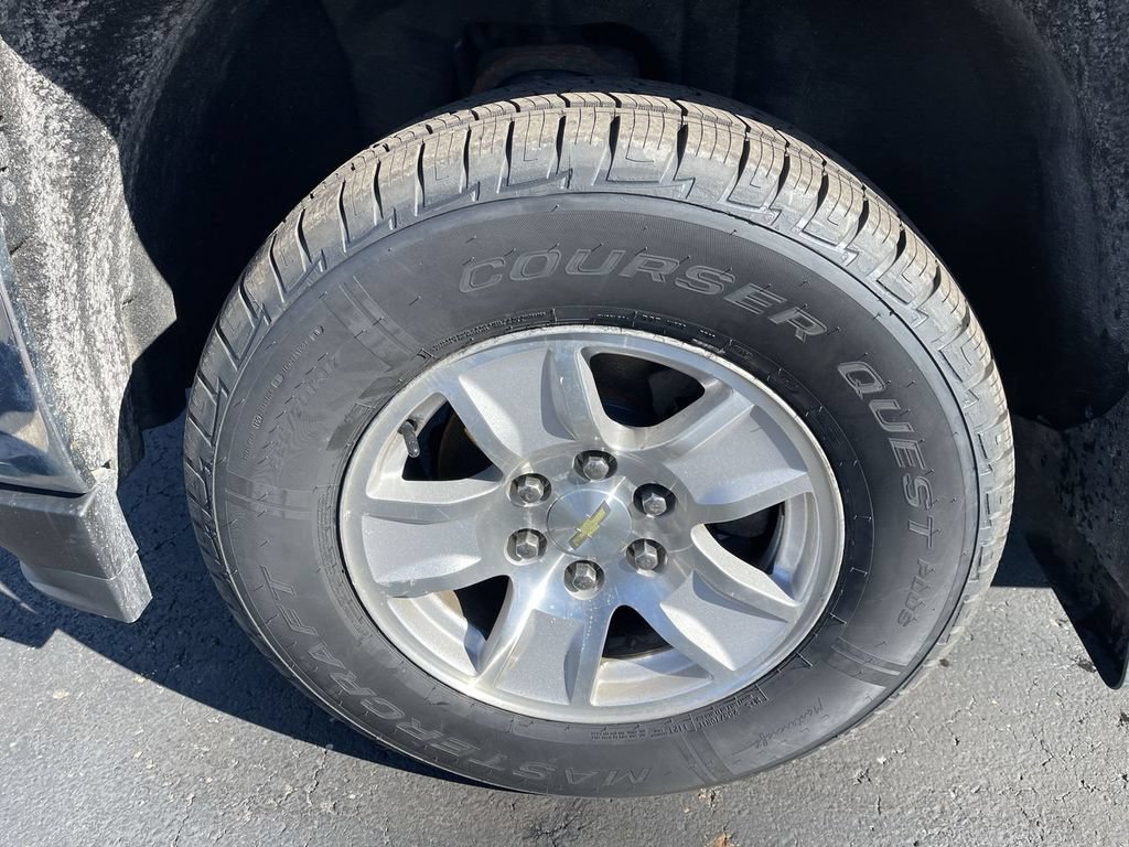 Used 2018 Chevrolet Silverado 1500 LT AWD/4WD image 10