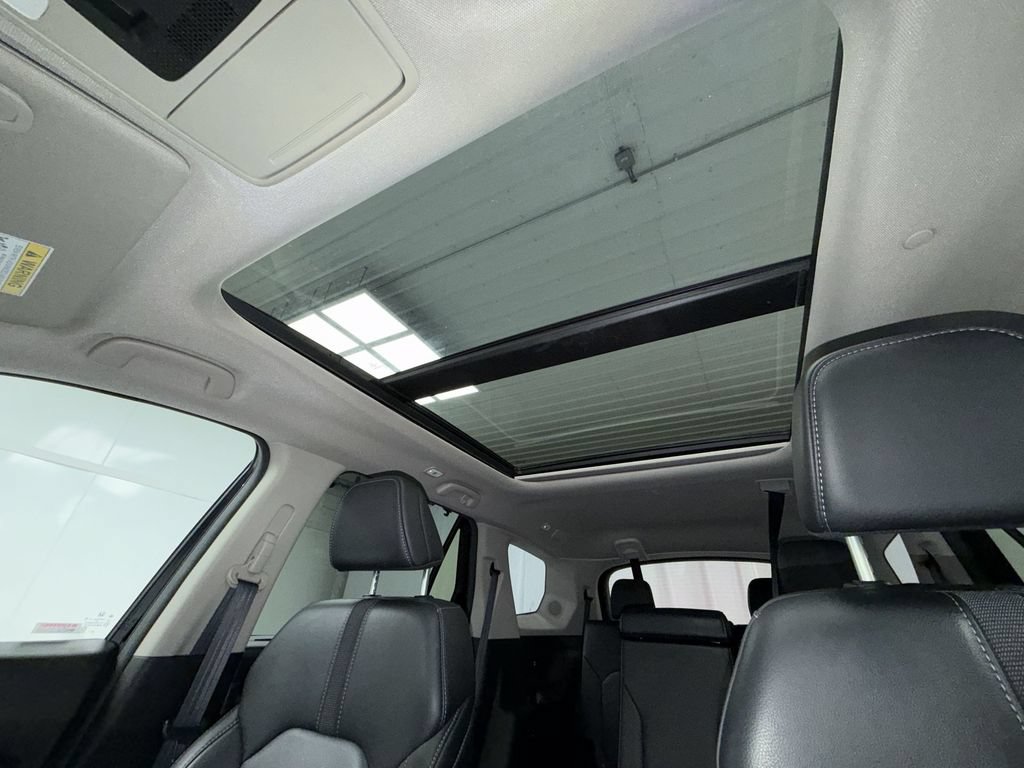 Used 2024 Honda Pilot Touring image 25