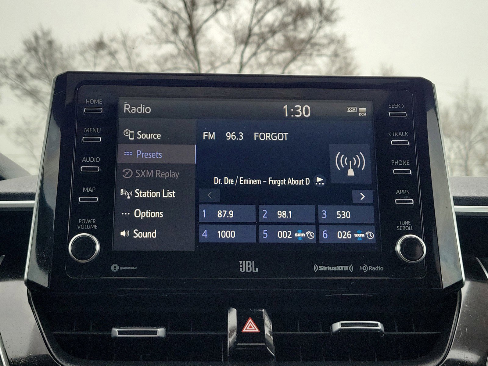 Used 2022 Toyota Corolla Cross XLE w/ Convenience Package AWD/4WD image 29