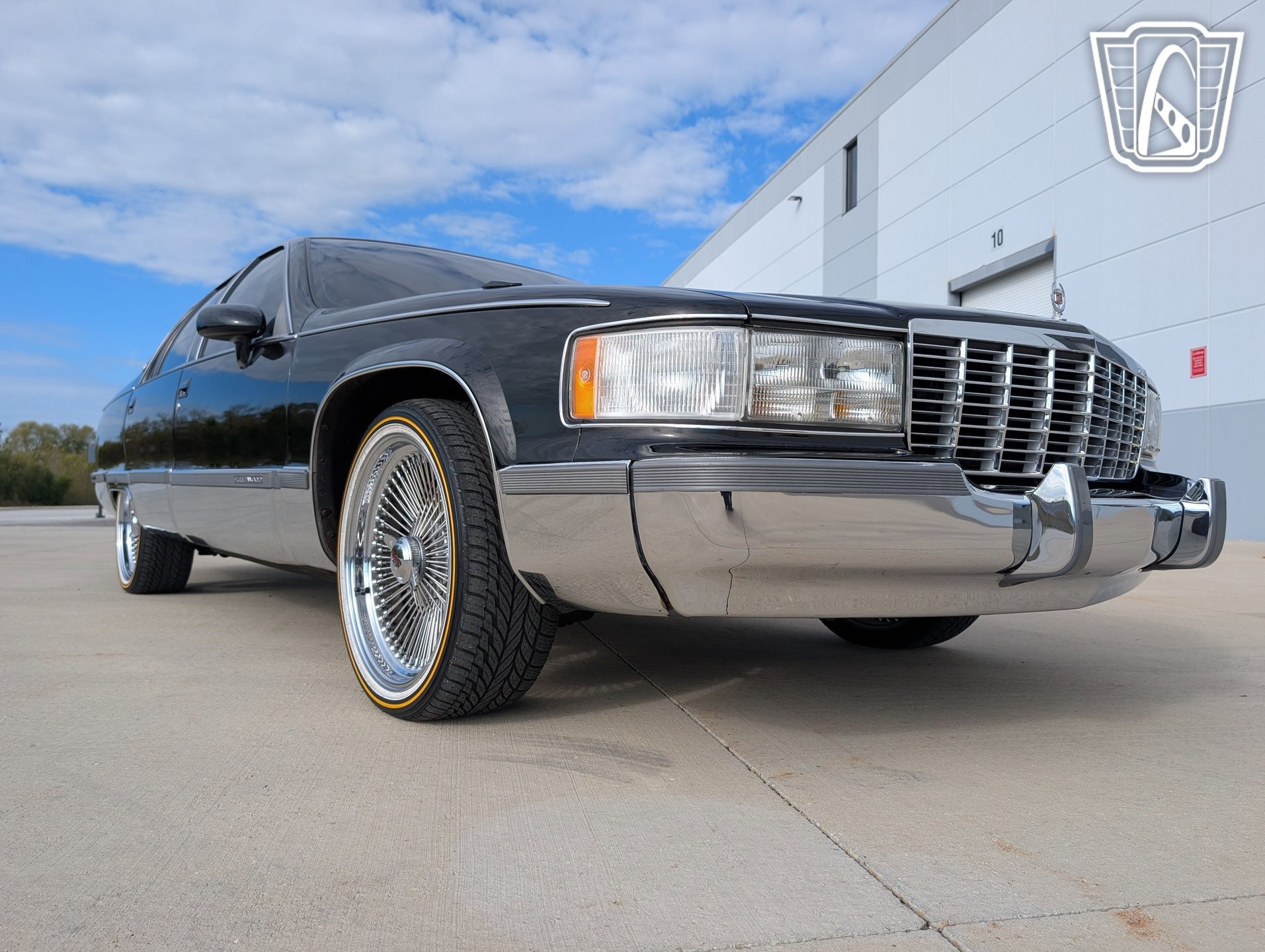 Used 1994 Cadillac Fleetwood Brougham image 22
