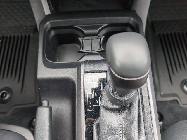 Used 2023 Toyota Tacoma TRD Off-Road image 18