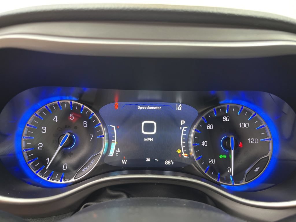 New 2027 Chrysler Pacifica Limited FWD image 15