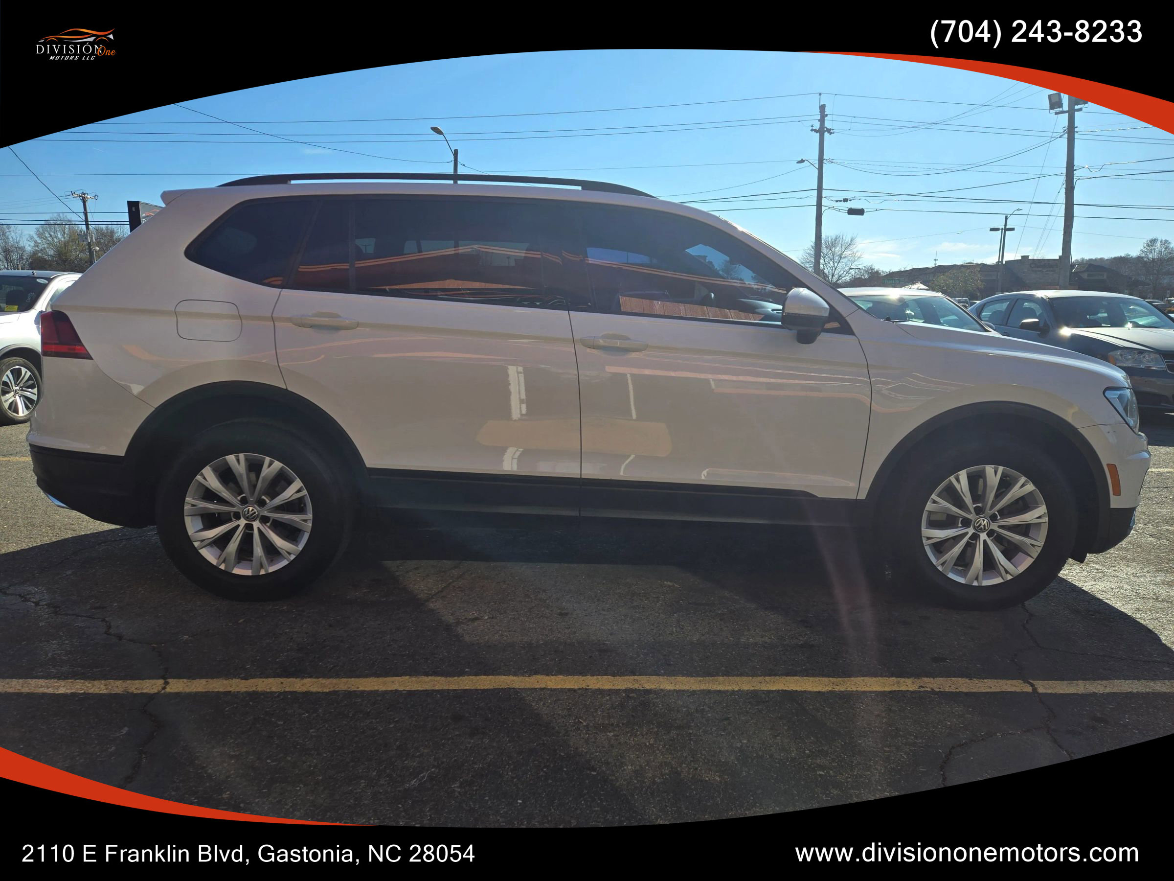 Used 2019 Volkswagen Tiguan S w/ Driver Assistance Package image 8