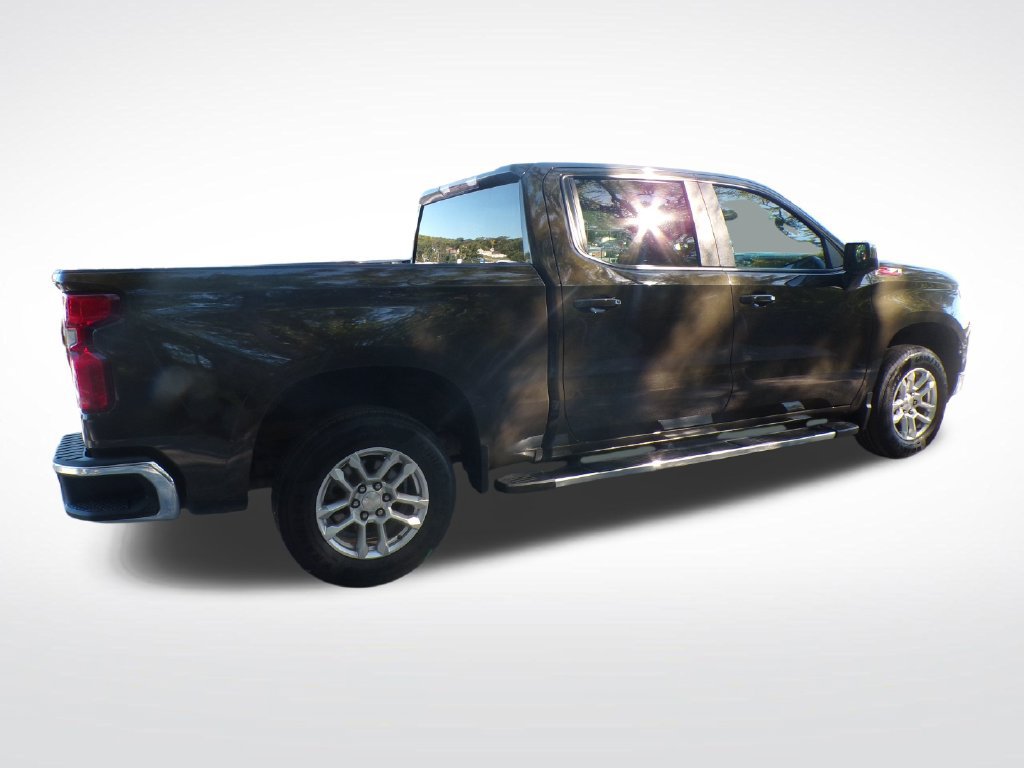 Used 2023 Chevrolet Silverado 1500 LT AWD/4WD image 8