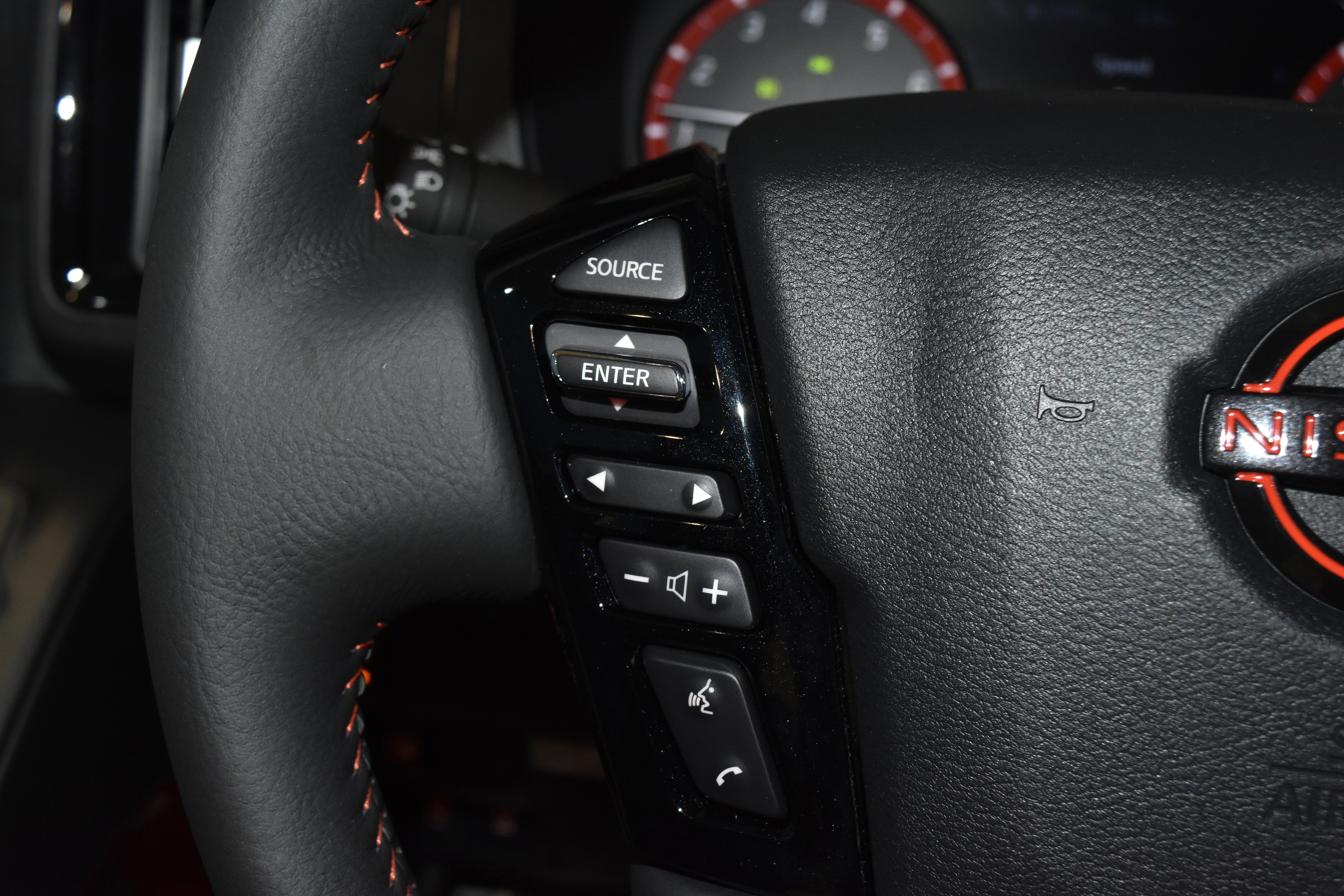 New 2026 Nissan Frontier PRO-4X AWD/4WD image 6