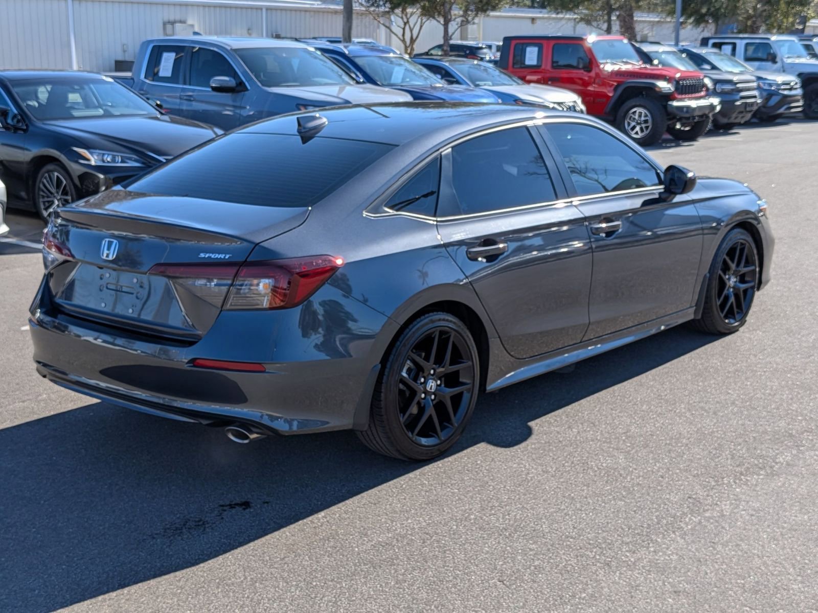 Used 2025 Honda Civic Sport image 3