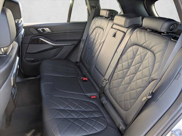 Used 2026 BMW X5 xDrive40i AWD/4WD image 16