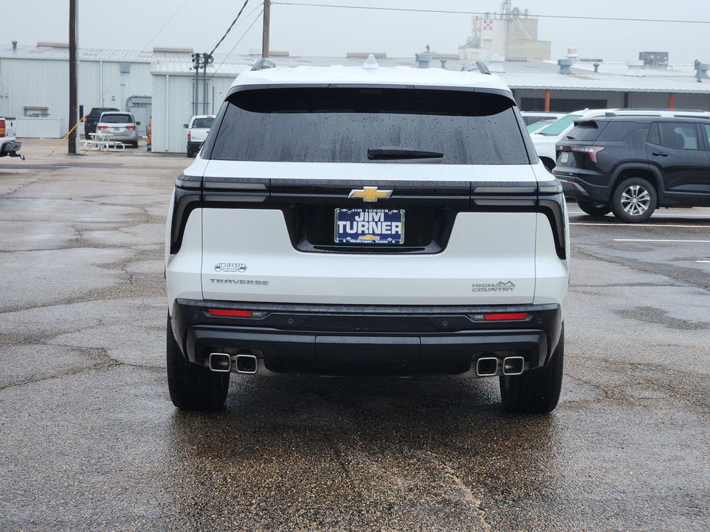 Certified 2025 Chevrolet Traverse High Country FWD image 6