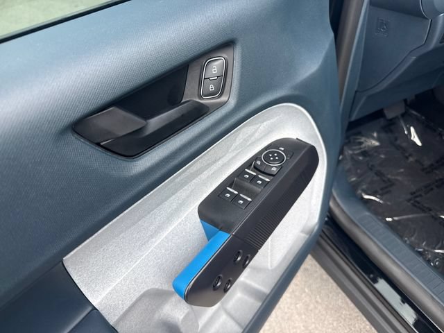 Used 2025 Ford Maverick XLT FWD image 11