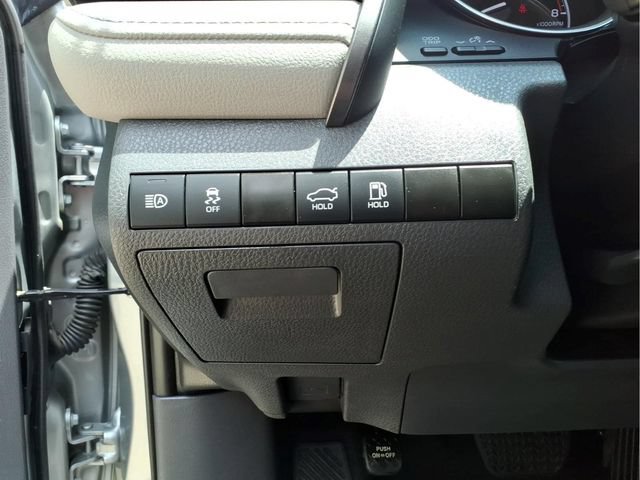 Used 2023 Toyota Camry LE FWD image 14