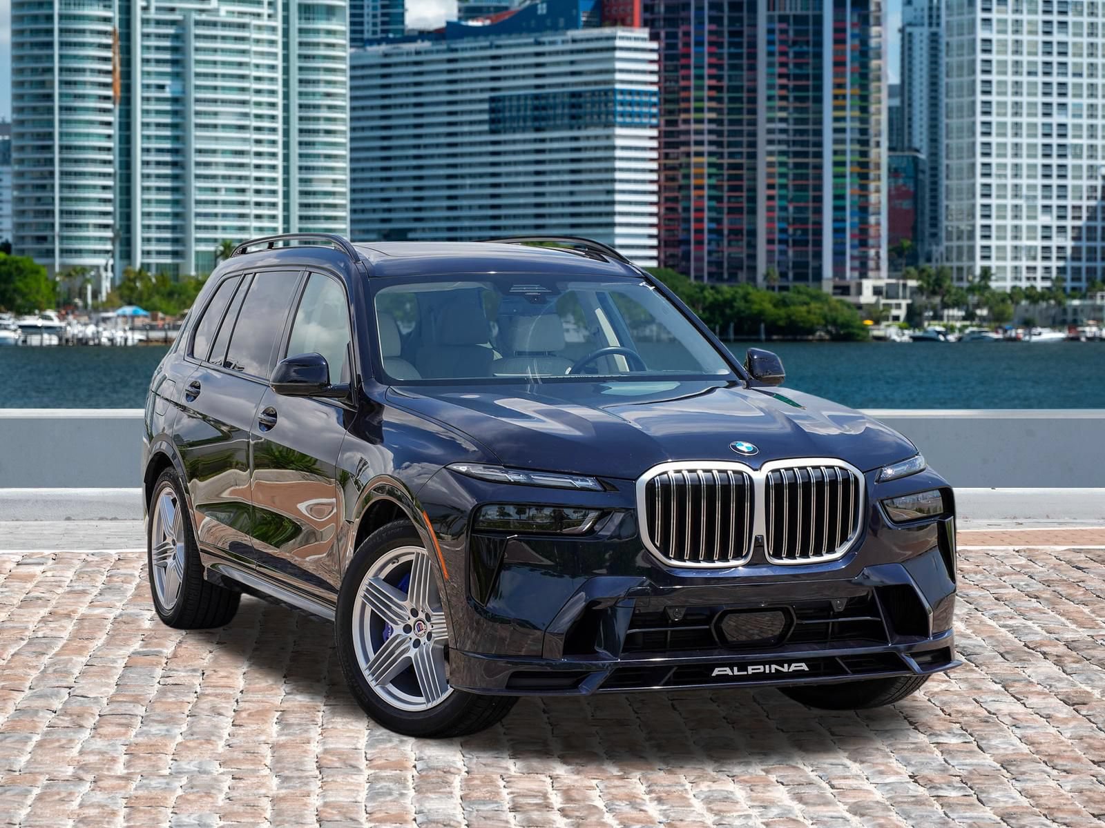 Used 2024 BMW ALPINA XB7 AWD/4WD image 2